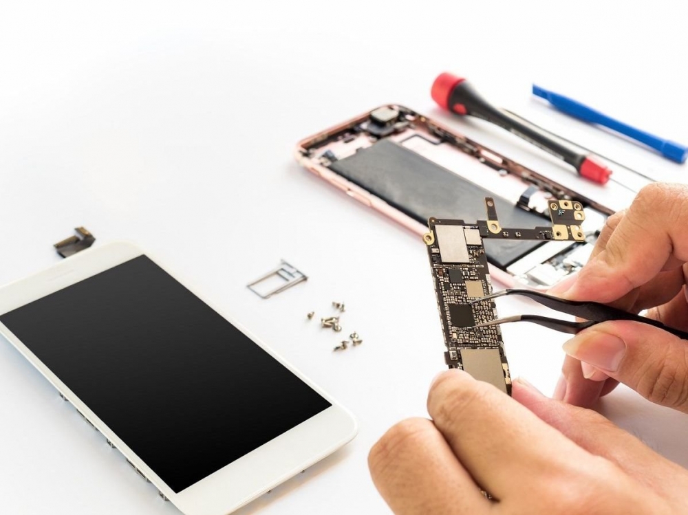 Costo beneficio de reparar tu smartphone da&ntilde;ado