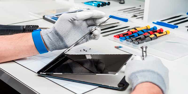 M&aacute;s all&aacute; de la pantalla rota: reparando tablets con &eacute;xito